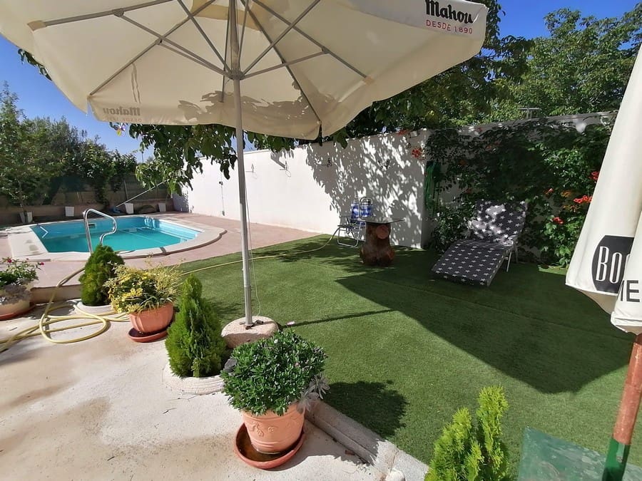 6 soverom Finca/Herregård til salgs i Baza med svømmebasseng - € 233 000 (Ref: 8441292)