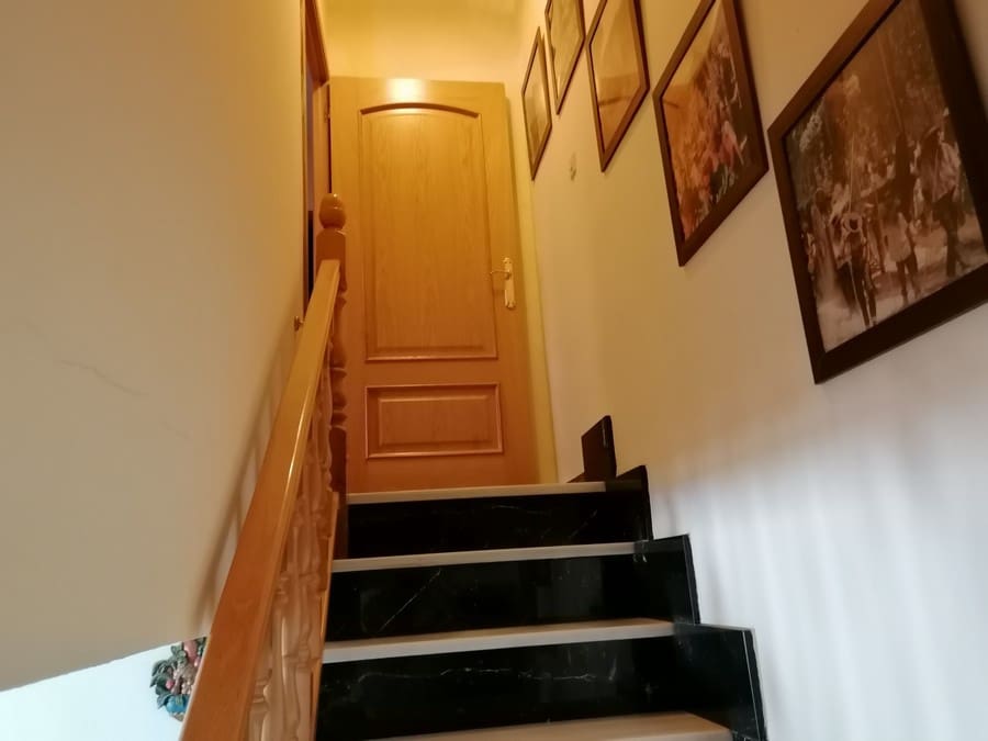 6 soverom Finca/Herregård til salgs i Baza med svømmebasseng - € 233 000 (Ref: 8441292)