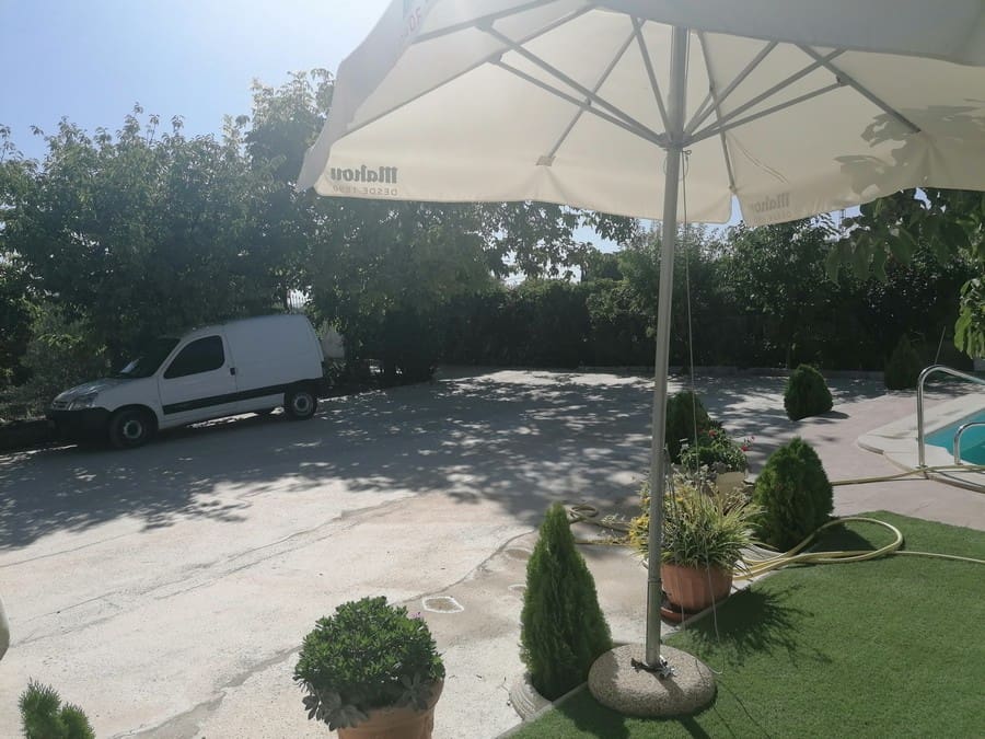 6 soverom Finca/Herregård til salgs i Baza med svømmebasseng - € 233 000 (Ref: 8441292)