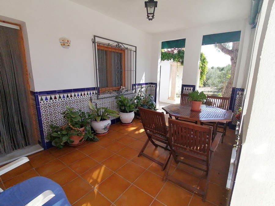 6 soverom Finca/Herregård til salgs i Baza med svømmebasseng - € 233 000 (Ref: 8441292)