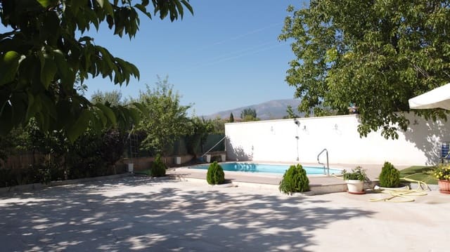 6 sovrum Finca/Hus på landet till salu i Baza med pool - 233 000 € (Ref: 8441292)