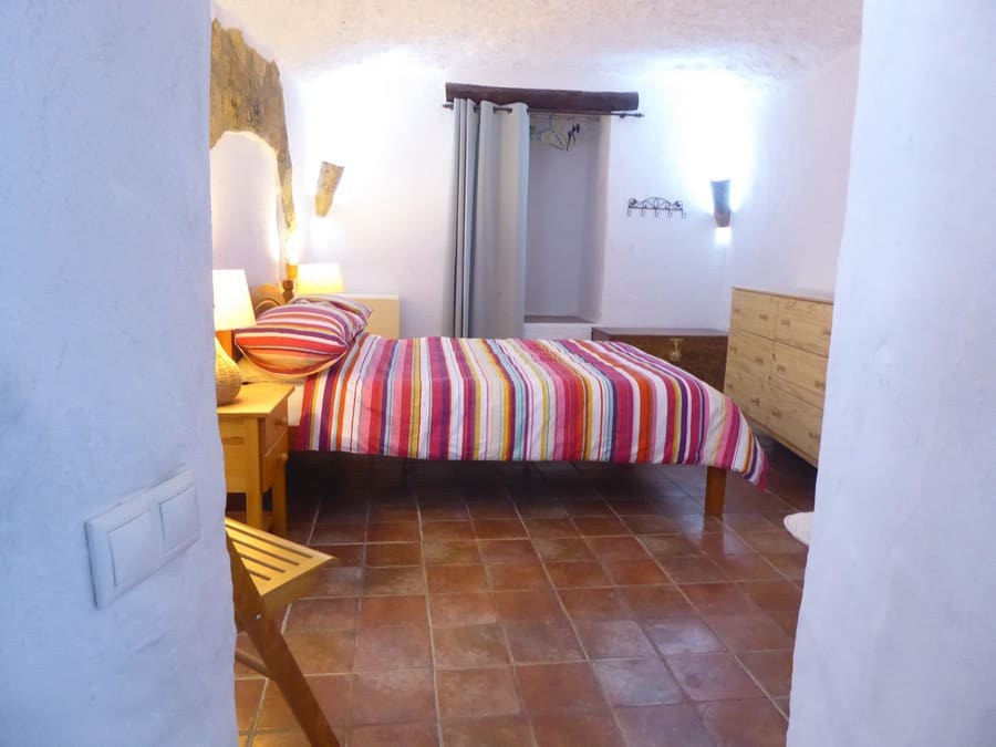 4 soveværelse Hulehus til salg i Galera - € 110.000 (Ref: 8541164)