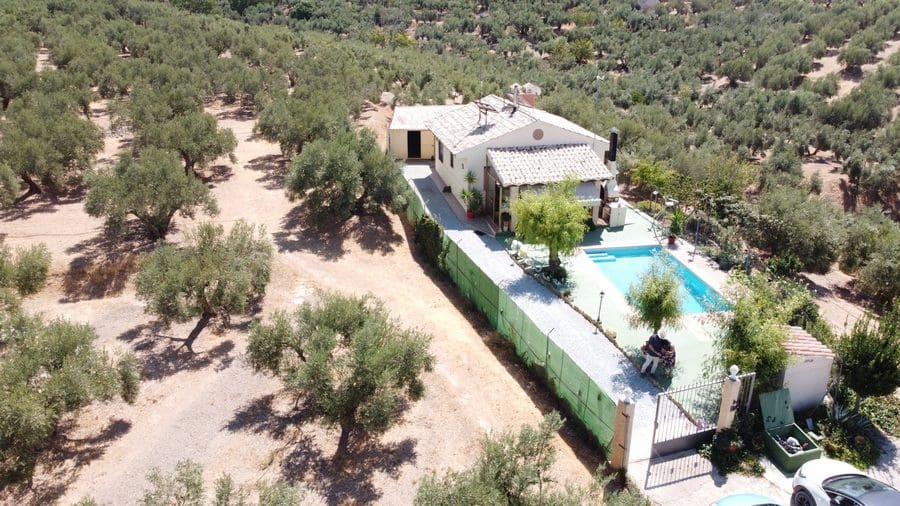 2 bedroom Finca/Country House for sale in Pozo Alcon - € 158,000 (Ref: 8543227)