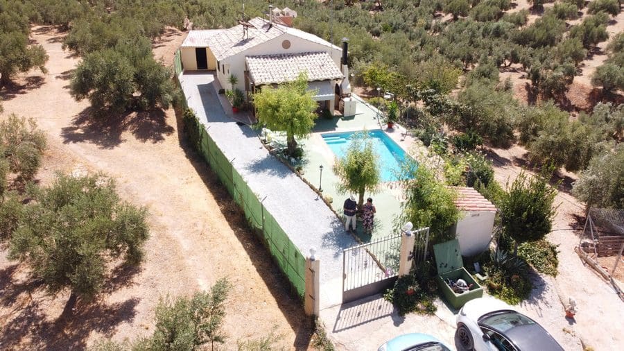 2 bedroom Finca/Country House for sale in Pozo Alcon - € 158,000 (Ref: 8543227)