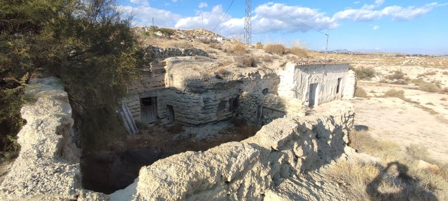 5 soverom Grottehus til salgs i Benamaurel - € 59 000 (Ref: 8549747)