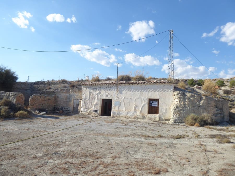 5 soverom Grottehus til salgs i Benamaurel - € 59 000 (Ref: 8549747)