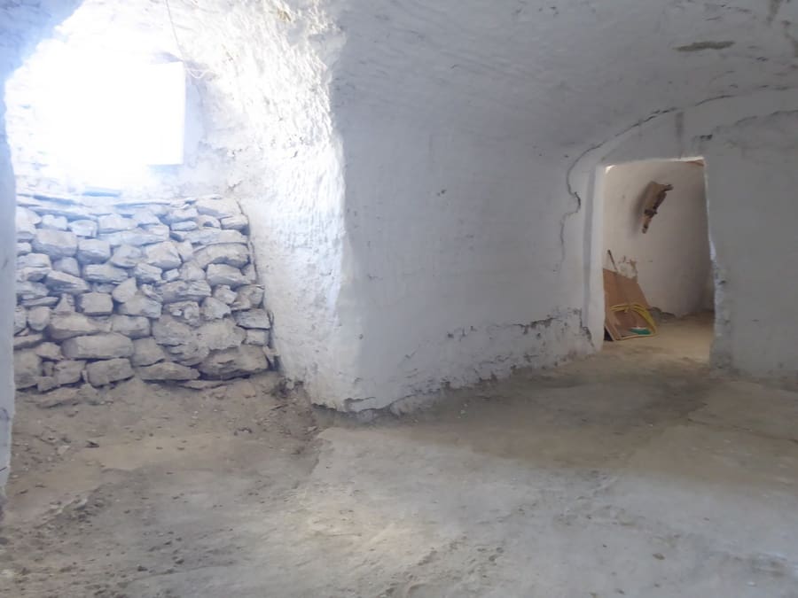 5 soverom Grottehus til salgs i Benamaurel - € 59 000 (Ref: 8549747)