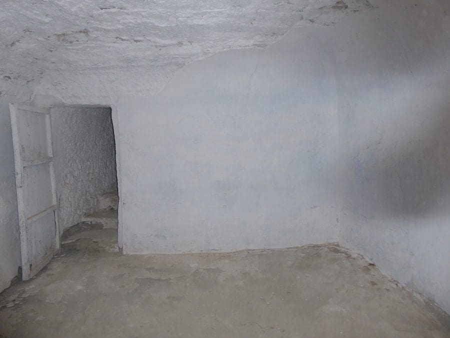 5 soveværelse Hulehus til salg i Benamaurel - € 59.000 (Ref: 8549747)