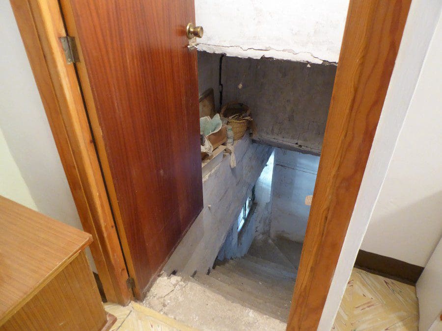 3 makuuhuone Maalaistalo myytävänä paikassa Baza - 128 000 € (Ref: 8571172)