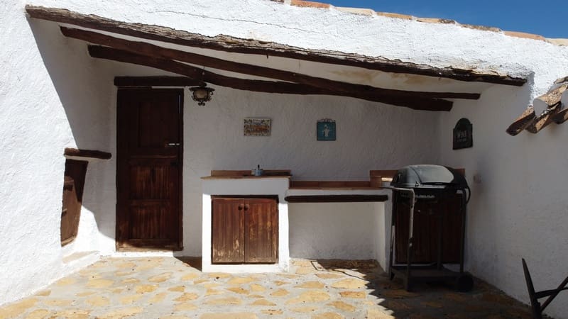 Finca/Casa Rural de 4 habitaciones en Huéscar en venta - 200.000 € (Ref: 8636035)