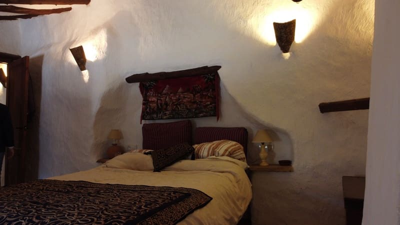 Finca/Casa Rural de 4 habitaciones en Huéscar en venta - 200.000 € (Ref: 8636035)