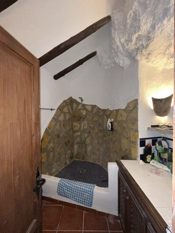 3 soveværelse Hulehus til salg i Galera - € 65.000 (Ref: 8664816)