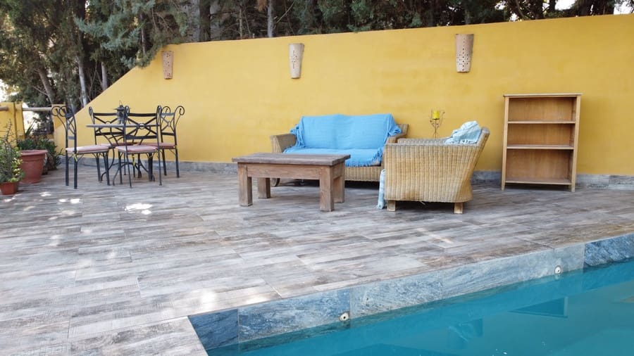 8 soveværelse Finca/Landehus til salg i Caniles med swimmingpool - € 395.000 (Ref: 8697475)