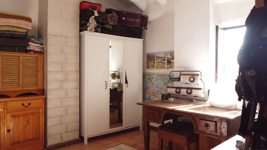 8 soveværelse Finca/Landehus til salg i Caniles med swimmingpool - € 395.000 (Ref: 8697475)