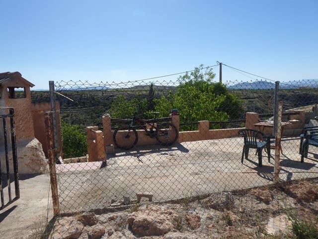 6 slaapkamer Grotwoning te koop in Gor - € 72.000 (Ref: 8700668)