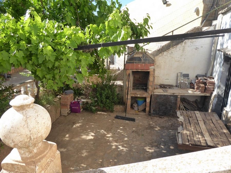 6 chambre Maison Troglodyte à vendre à Gor - 72 000 € (Ref: 8700668)