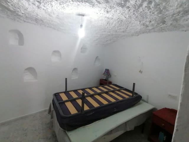 6 chambre Finca/Maison de Campagne à vendre à Gor - 72 000 € (Ref: 8700668)