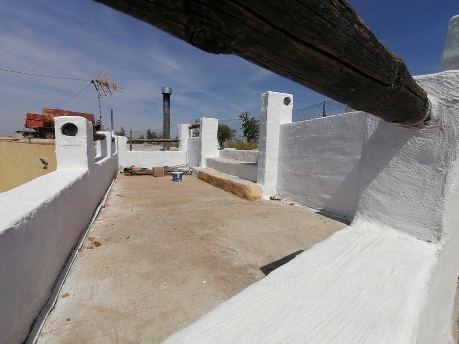 6 soverom Grottehus til salgs i Gor - € 72 000 (Ref: 8700668)