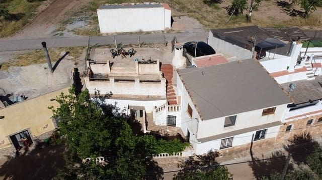 6 soverom Grottehus til salgs i Gor - € 72 000 (Ref: 8700668)