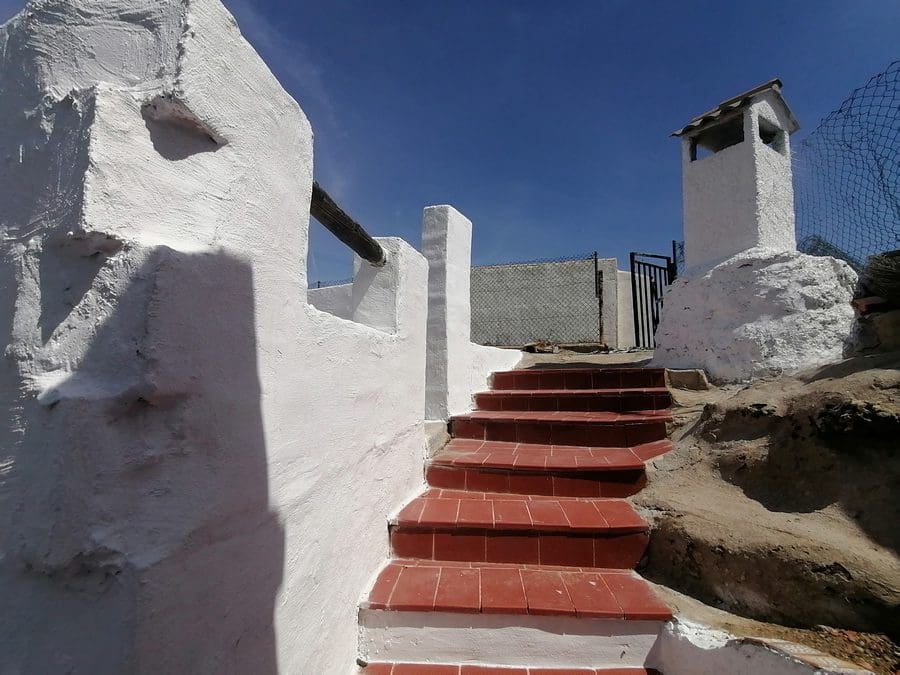 6 soverom Grottehus til salgs i Gor - € 72 000 (Ref: 8700668)