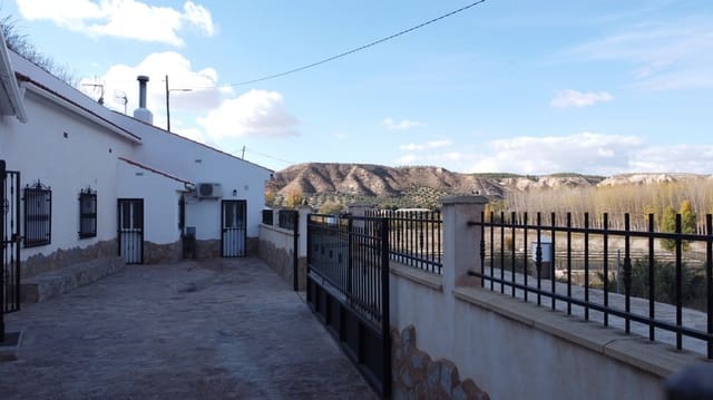 5 bedroom Cave House for sale in Cortes de Baza - € 115,000 (Ref: 8707434)