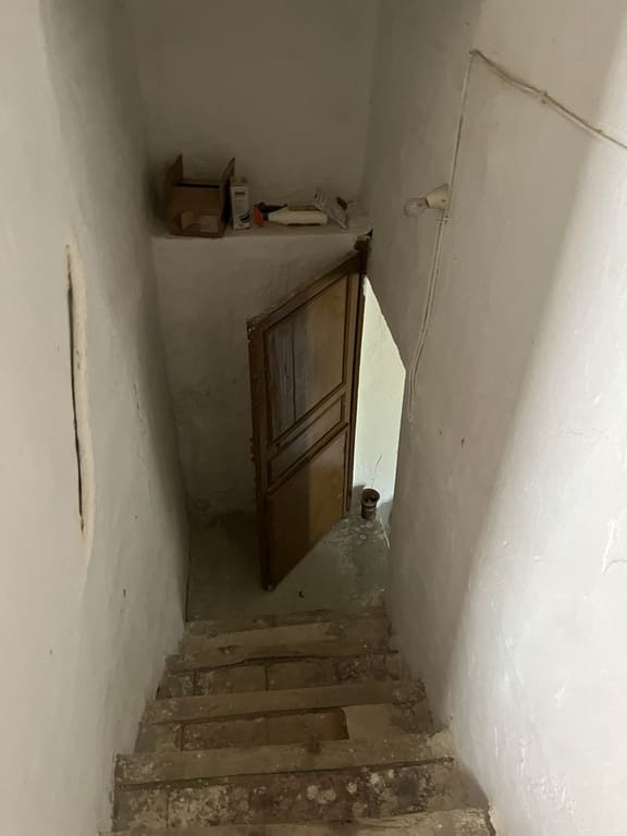 5 bedroom Finca/Country House for sale in Baza with pool - € 159,000 (Ref: 8758562)