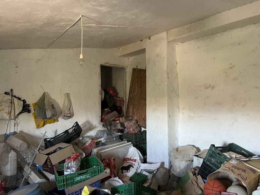 5 bedroom Finca/Country House for sale in Baza with pool - € 159,000 (Ref: 8758562)