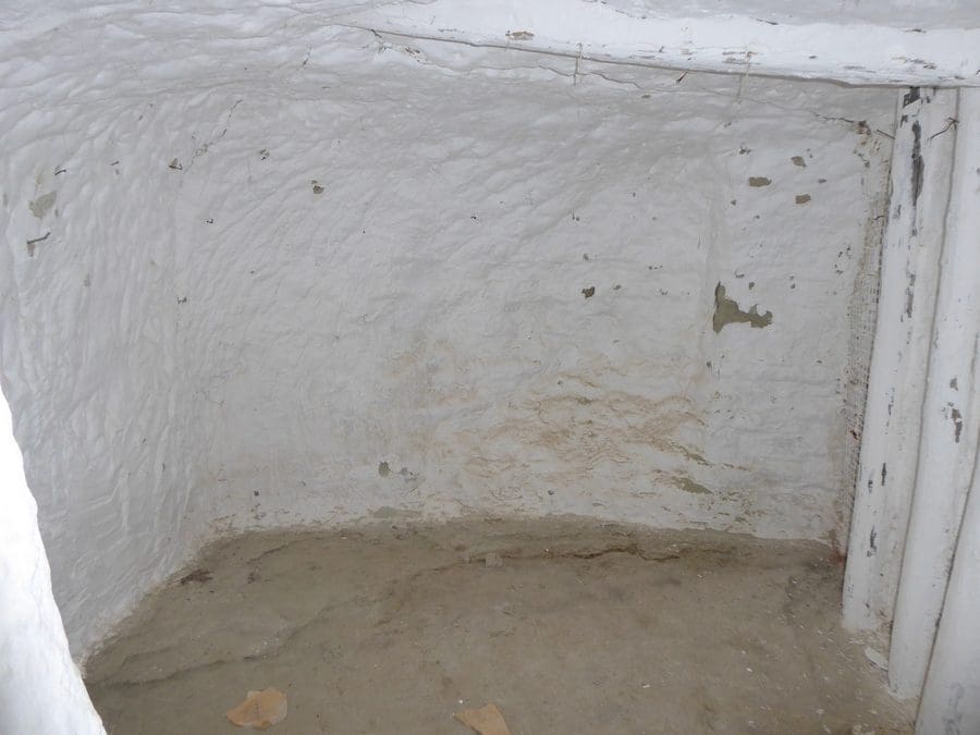 3 makuuhuone Luolatalo myytävänä paikassa Baza - 39 000 € (Ref: 8807481)