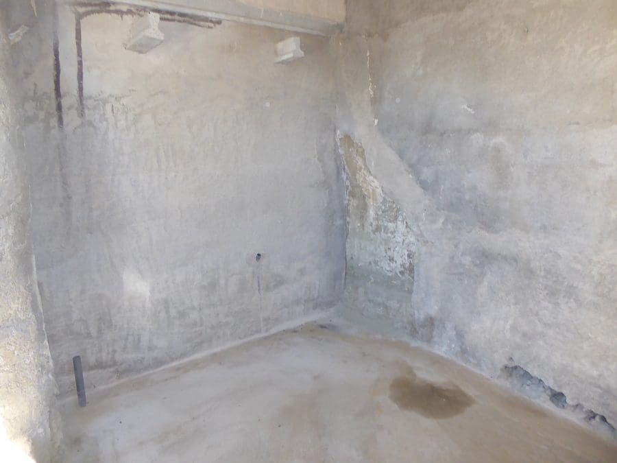 3 makuuhuone Luolatalo myytävänä paikassa Baza - 39 000 € (Ref: 8807481)