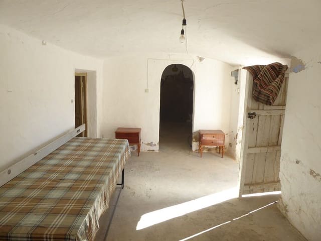 3 chambre Maison Troglodyte à vendre à Baza - 39 000 € (Ref: 8807481)