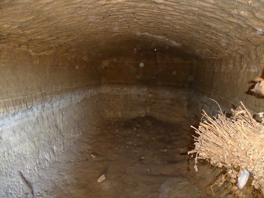 3 makuuhuone Luolatalo myytävänä paikassa Baza - 39 000 € (Ref: 8807481)