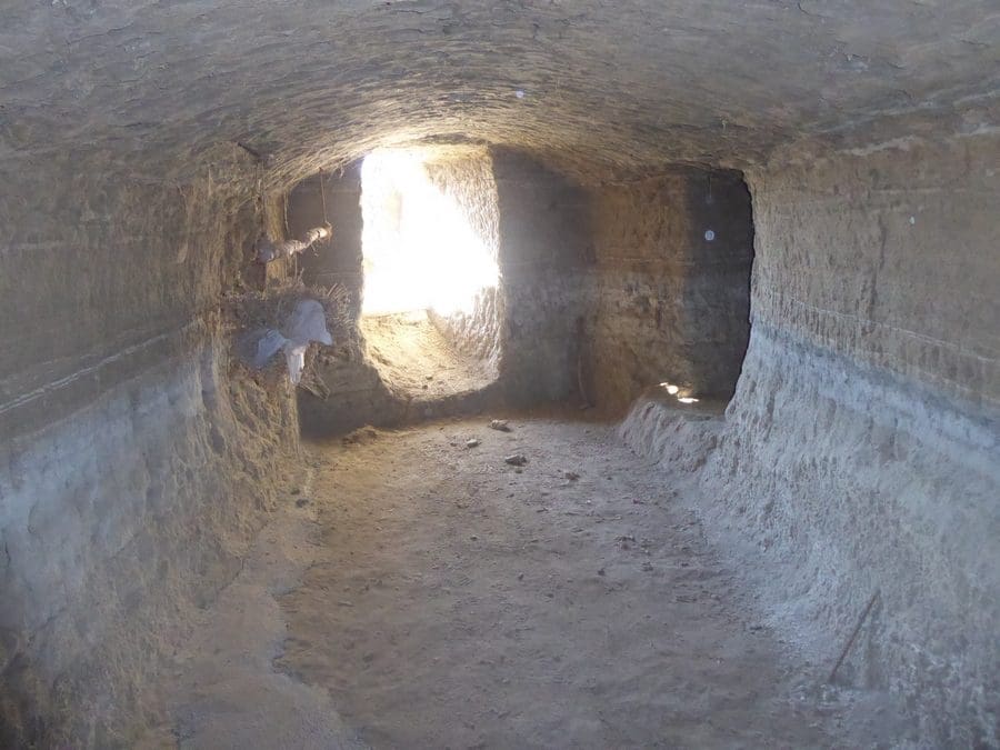 3 makuuhuone Luolatalo myytävänä paikassa Baza - 39 000 € (Ref: 8807481)