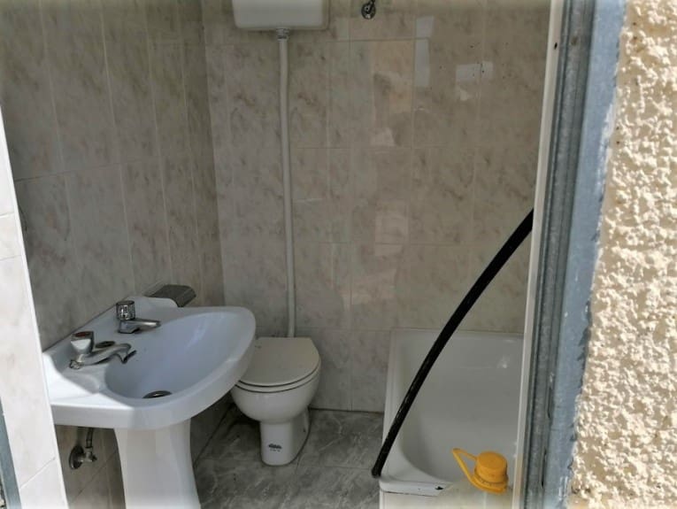 5 soveværelse Hulehus til salg i Cullar - € 68.000 (Ref: 8856707)