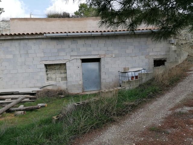 5 bedroom Cave House for sale in Cúllar - € 68,000 (Ref: 8856707)