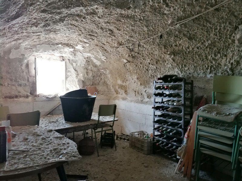 5 soverom Grottehus til salgs i Cullar - € 68 000 (Ref: 8856707)