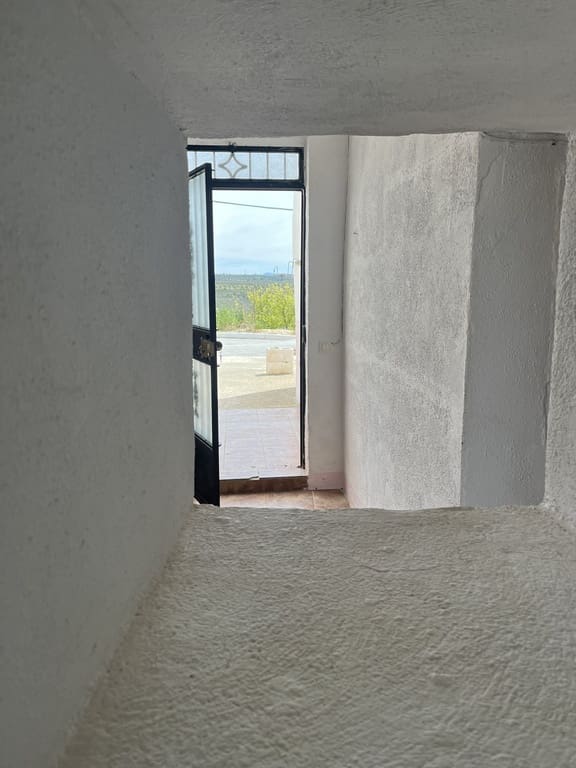 2 soveværelse Hulehus til salg i Fontanar - € 29.999 (Ref: 8940768)