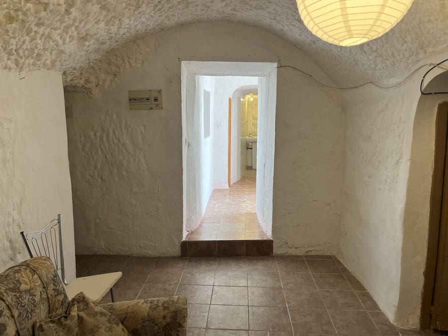 2 soveværelse Hulehus til salg i Fontanar - € 29.999 (Ref: 8940768)