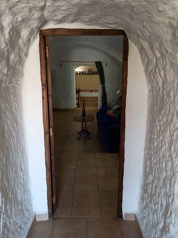 7 makuuhuone Luolatalo myytävänä paikassa Cortes de Baza - 195 000 € (Ref: 8953811)