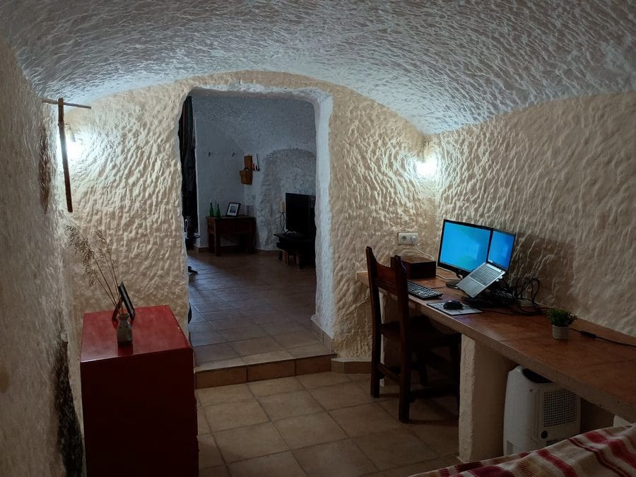 7 makuuhuone Luolatalo myytävänä paikassa Cortes de Baza - 195 000 € (Ref: 8953811)