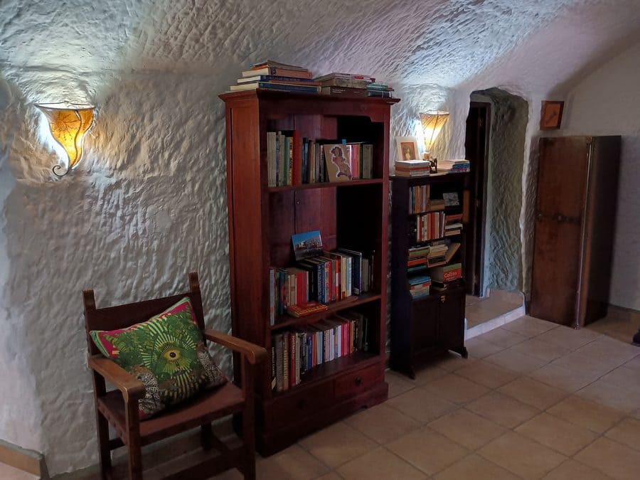 7 makuuhuone Luolatalo myytävänä paikassa Cortes de Baza - 195 000 € (Ref: 8953811)