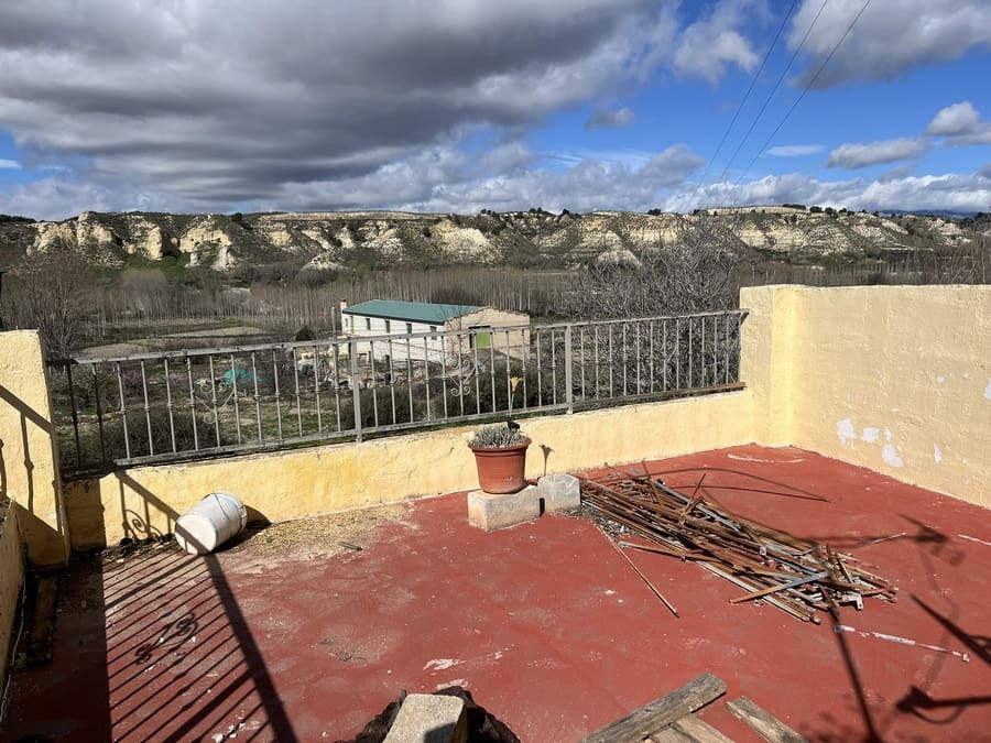 3 bedroom Cave House for sale in Cortes de Baza - € 55,000 (Ref: 8953812)