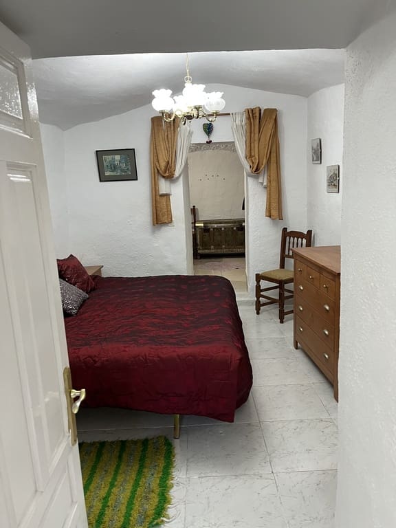 4 soverom Grottehus til salgs i Bacor - € 90 000 (Ref: 8977154)