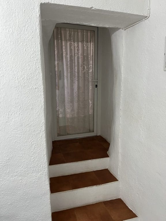 4 sypialnia Dom w skale na sprzedaż w Bacor - 90 000 € (Ref: 8977154)