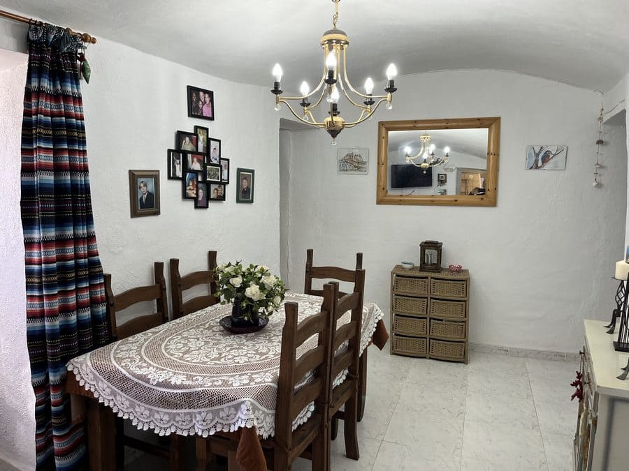 4 sypialnia Dom w skale na sprzedaż w Bacor - 90 000 € (Ref: 8977154)