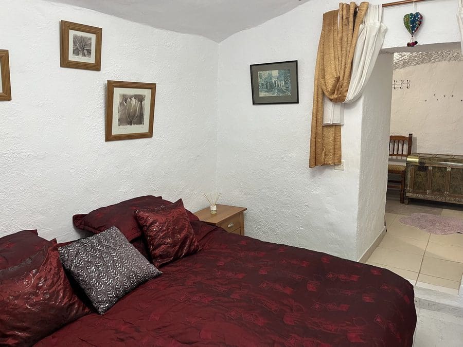 4 sypialnia Dom w skale na sprzedaż w Bacor - 90 000 € (Ref: 8977154)