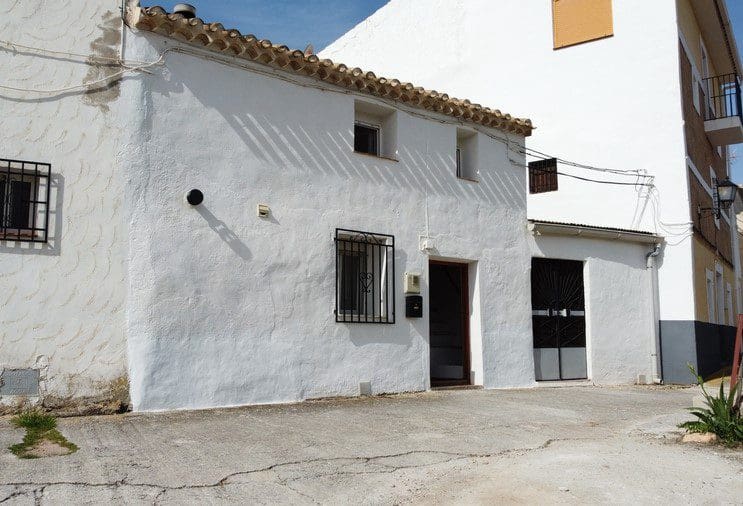 3 slaapkamer Grotwoning te koop in Almontaras - € 54.000 (Ref: 8993267)