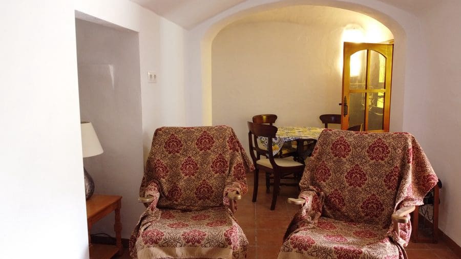 3 slaapkamer Grotwoning te koop in Almontaras - € 54.000 (Ref: 8993267)