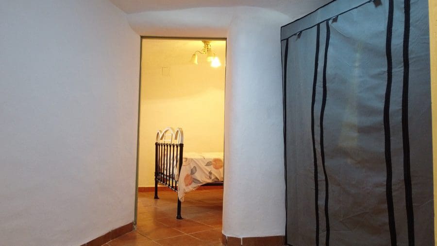 3 slaapkamer Grotwoning te koop in Almontaras - € 54.000 (Ref: 8993267)