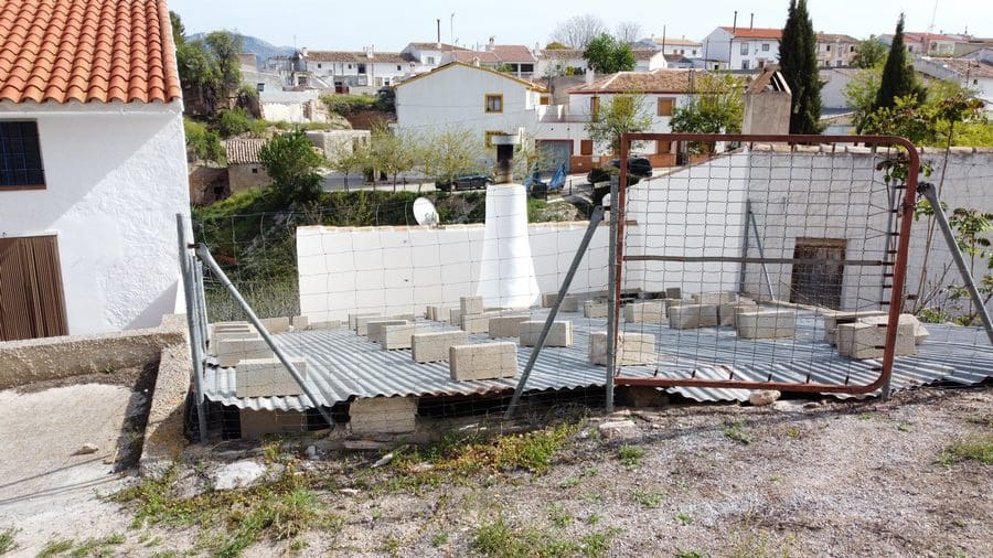 3 slaapkamer Grotwoning te koop in Almontaras - € 54.000 (Ref: 8993267)