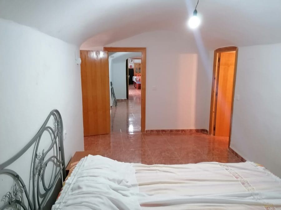 3 chambre Maison Troglodyte à vendre à Almontaras - 72 000 € (Ref: 9000689)